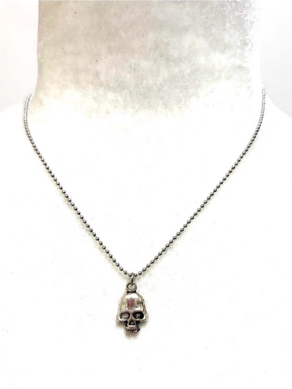 Skull Pendant Necklace